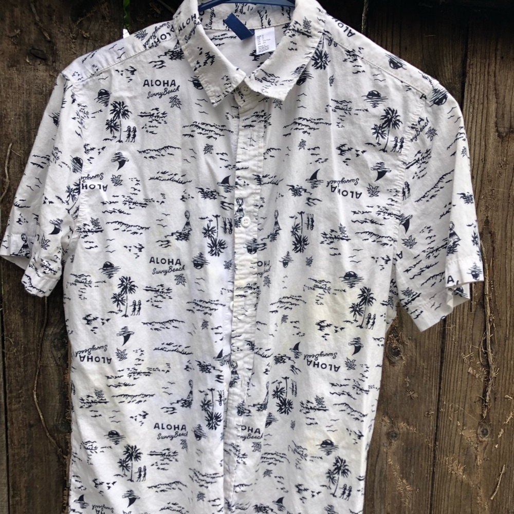 black and white aloha button down